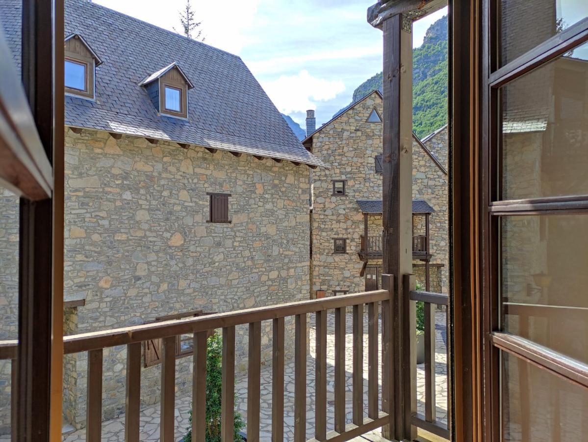 Apartamento De La Marmota Eriste Eksteriør bilde